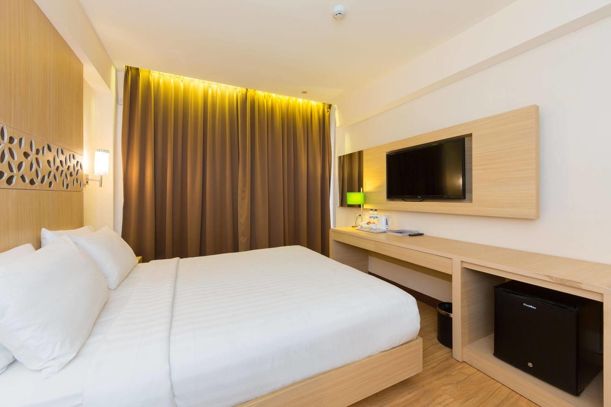קוטה לומבוק Vihan Suites Bali מראה חיצוני תמונה