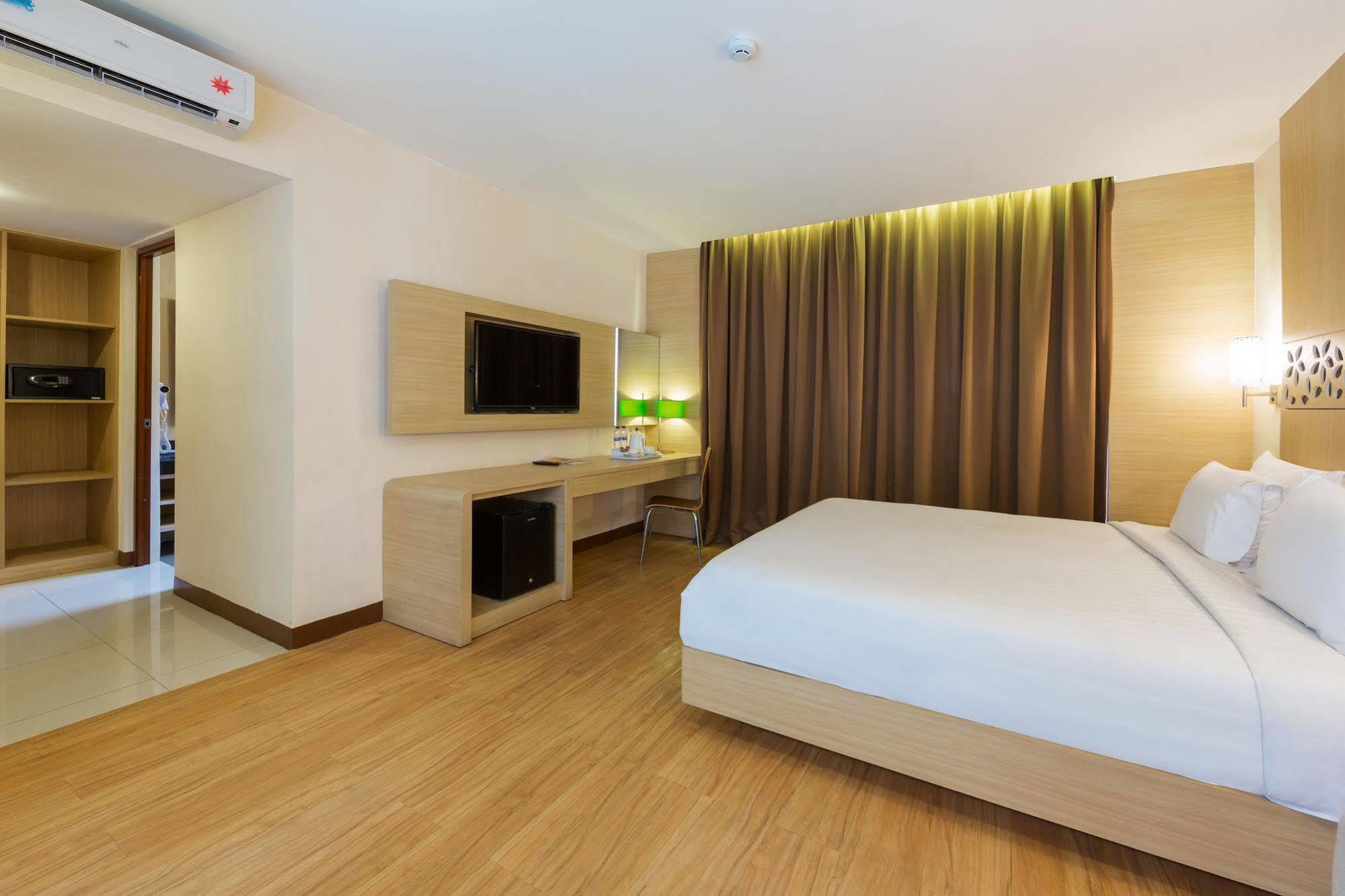קוטה לומבוק Vihan Suites Bali מראה חיצוני תמונה