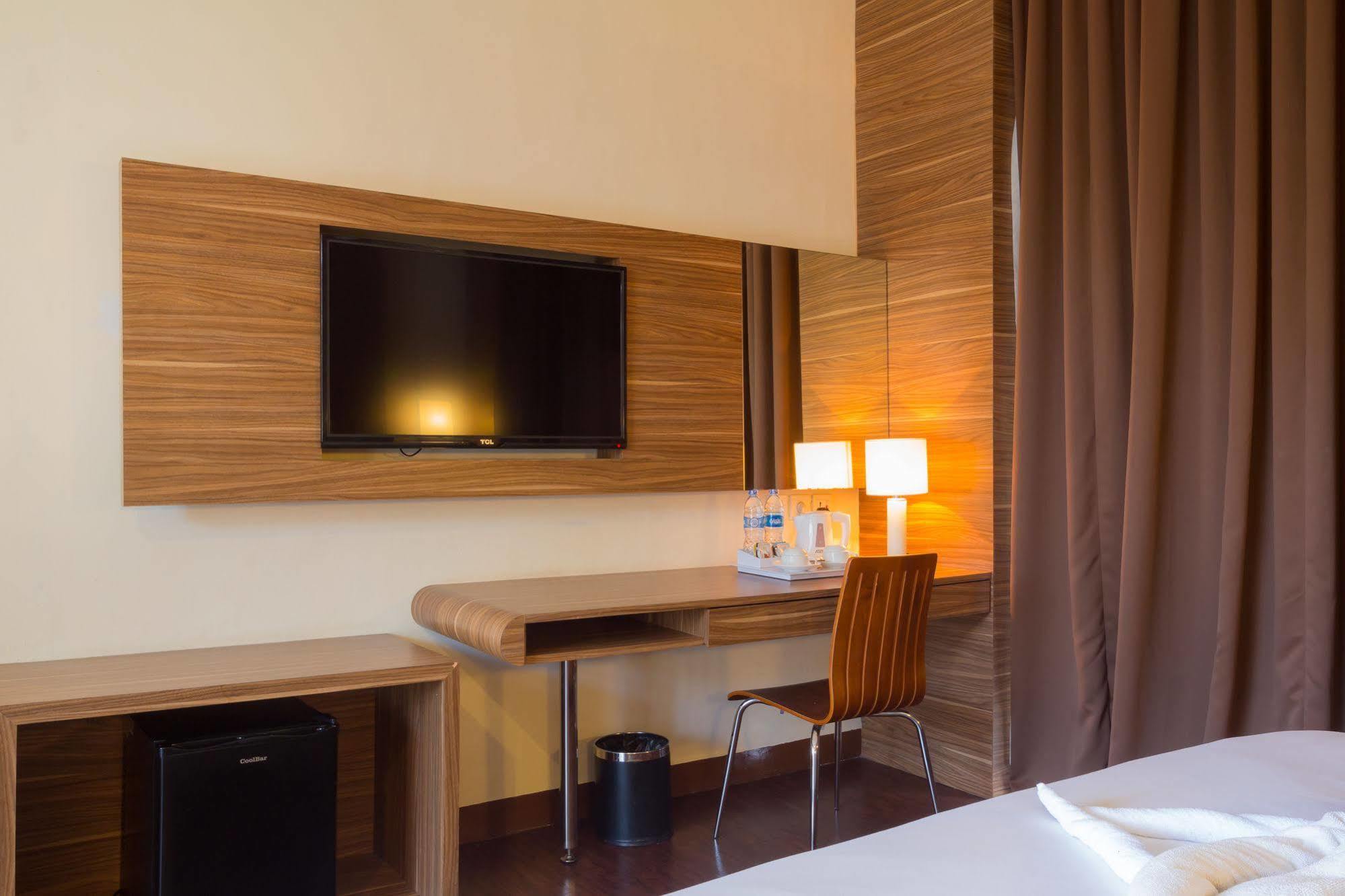 קוטה לומבוק Vihan Suites Bali מראה חיצוני תמונה